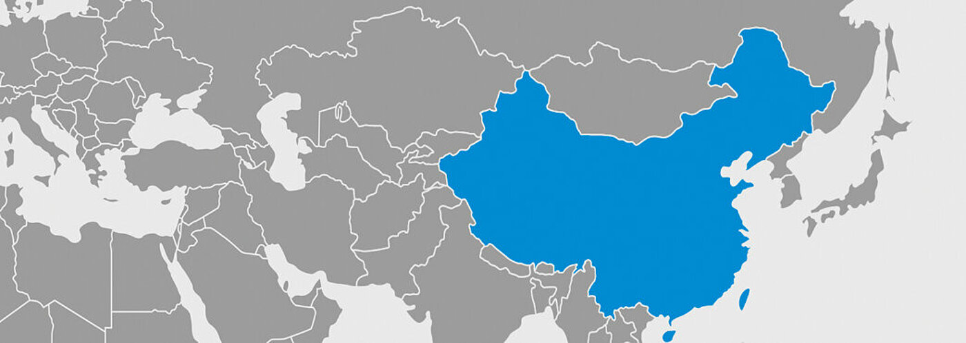 Globale Karte mit China blau markiert