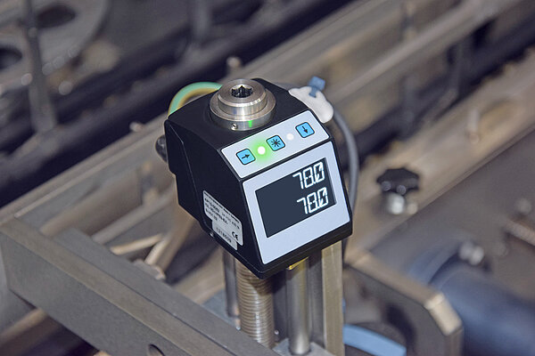 SIKO position indicator AP10 on a packaging process machine