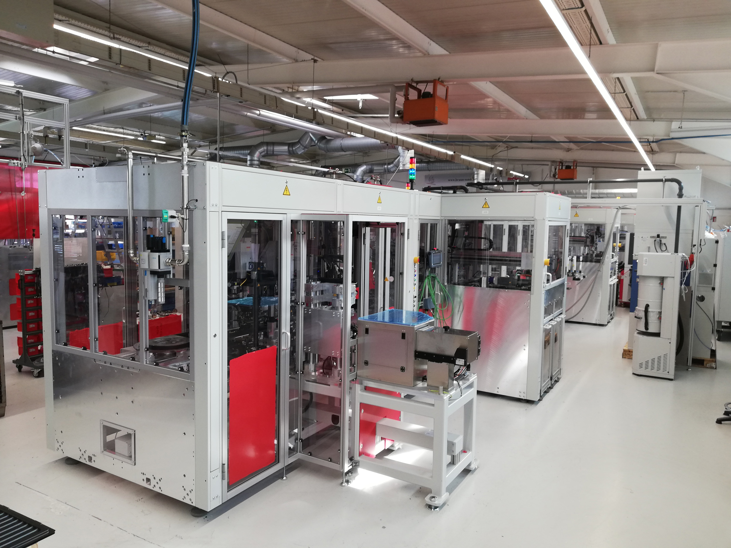 Final assembly line for electric motors in the automotive sector